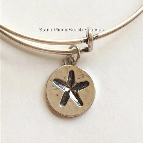 Seahorse Charm Bracelet Silver DREAMING OF SEA Life Pearl Nautical Plated 8" - Picture 8 of 14